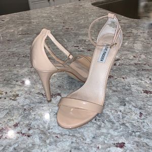 Steve Madden “Stecy” Nude Patent Heels
